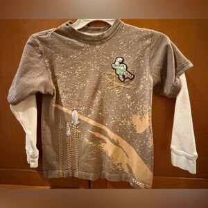 DISNEY STORE
BUZZ LIGHTYEAR LS TOP
STITCHED DETAIL
SIZE 5-6